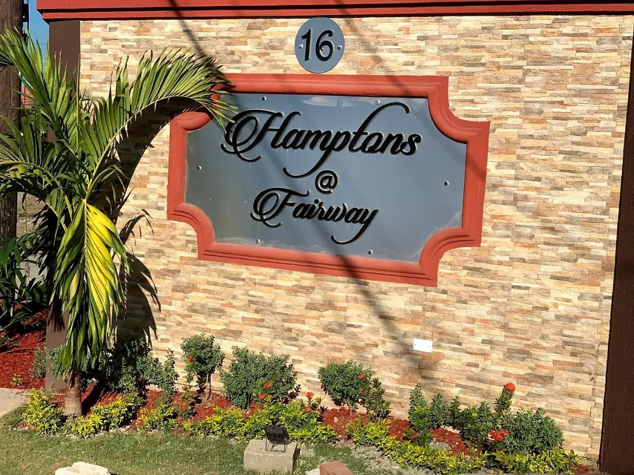 Hamptons At Fairway Across From Ac Marriott Unit No3 Apartment Kingston